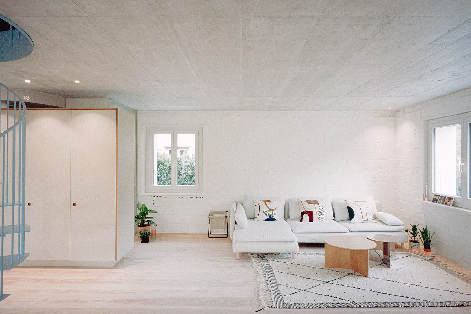 Associati Architectes EPFL SIA Genève. Associati sàrl, Christophe Alhanko, Loris Guillard, Mikaël Sachs. 